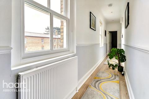 1 bedroom flat for sale, Mallard Road, Abbots Langley