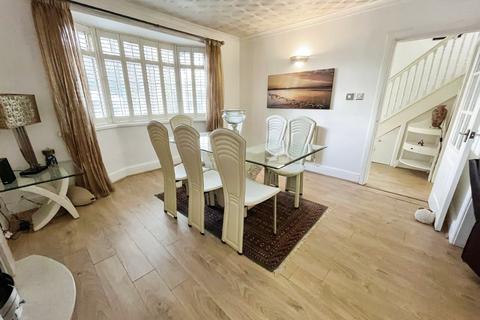 4 bedroom detached house for sale, Merston Drive, East Didsbury, Manchester, M20