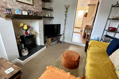 18 Birmingham Road, Alcester, B49 5ES