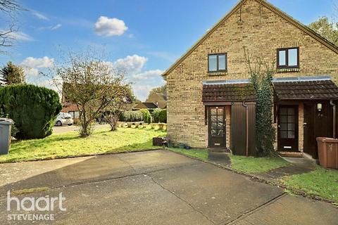 27 Downlands, Stevenage, SG2 7BH
