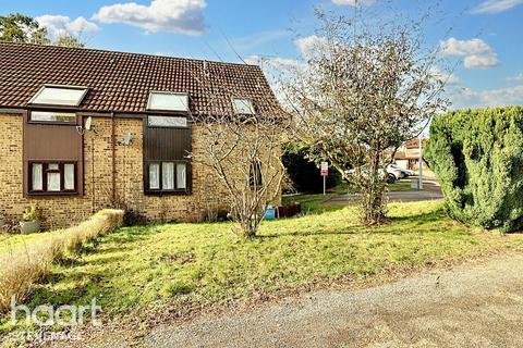 27 Downlands, Stevenage, SG2 7BH