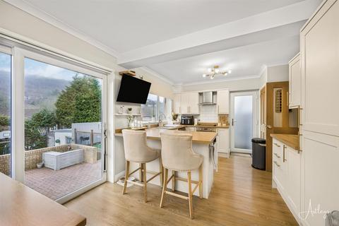 65 Cefn Yr Allt, Aberdulais, Neath, SA10 8HE