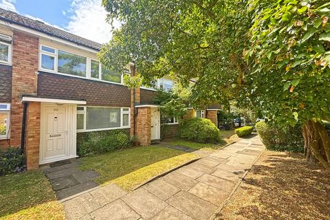 242 Ashburnham Road, Richmond, TW10 7SA