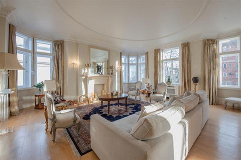 5 bedroom flat for sale, Harley House, Marylebone NW1