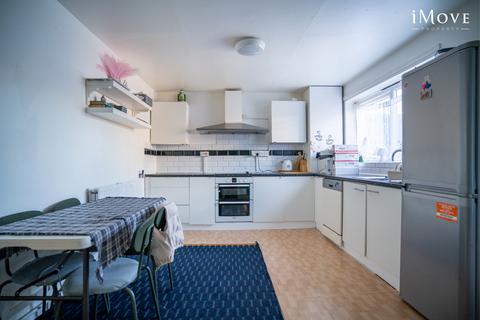 3 bedroom terraced house for sale, Cornish Grove, London SE20