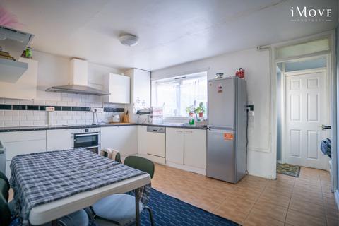 3 bedroom terraced house for sale, Cornish Grove, London SE20