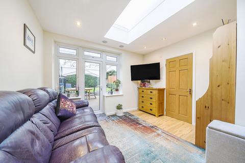 40 Hillcrest Road, Bromley, BR1 4SB