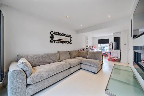 4 bedroom terraced house for sale, Portsmouth Road, Thames Ditton, Surrey, KT7