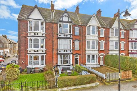 1 bedroom ground floor flat for sale, Central Parade, Herne Bay, Kent