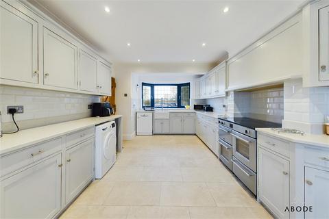 3 bedroom detached house for sale, Stone Road, Bramshall ST14