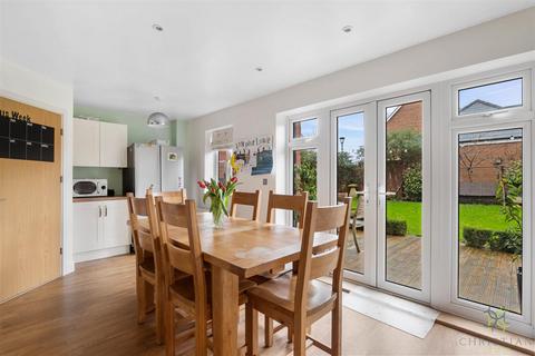 4 bedroom detached house for sale, Station Road, Bretforton WR11