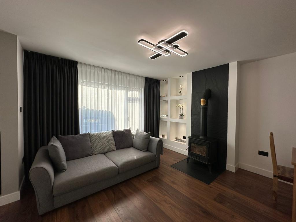 Dining Lounge