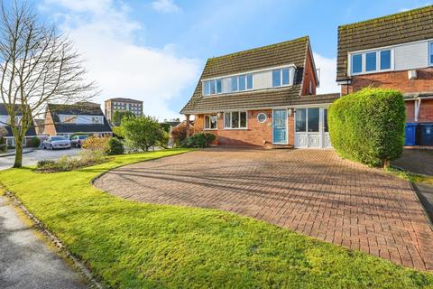 72 Giles Road, Lichfield, WS13 7JY