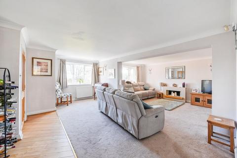 72 Giles Road, Lichfield, WS13 7JY