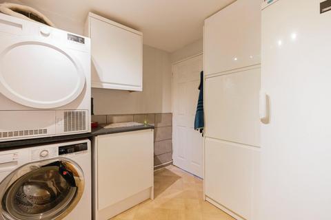 72 Giles Road, Lichfield, WS13 7JY