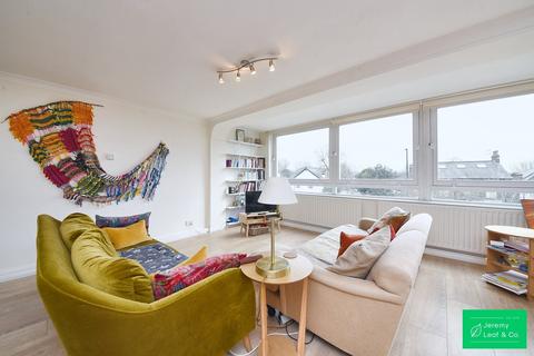 3 bedroom apartment for sale, Fortis Green, London, N2