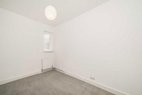 Flat 1, 2 Jessamine Road, London, W7 3SQ
