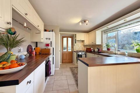 4 bedroom semi-detached house for sale, Christchurch Drive, Bayston Hill, Shrewsbury