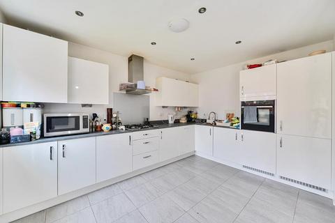 3 bedroom detached house for sale, Wexham,  SL2,  SL2