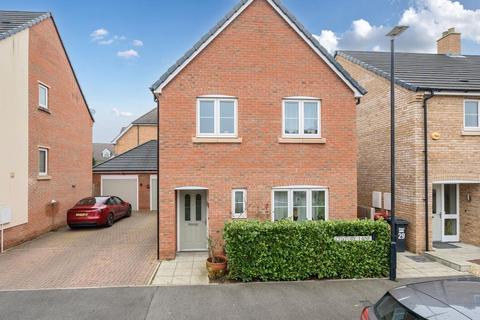 3 bedroom detached house for sale, Wexham,  SL2,  SL2