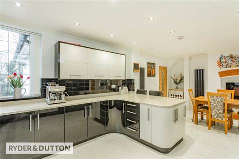 14 Alkrington Green, Middleton, Manchester, M24 1ED