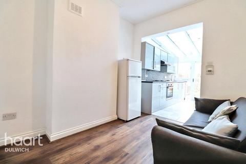 4 bedroom terraced house to rent, Liverpool Grove, London