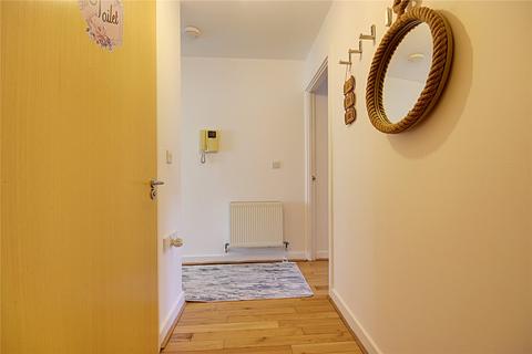 2 bedroom flat for sale, Poppy Drive, Enfield, EN3