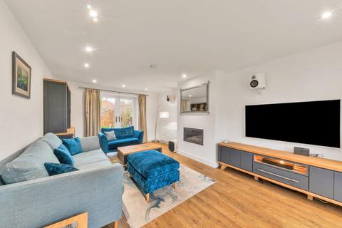 13 Shepreth Road, Foxton, Cambridge, CB22 6SU