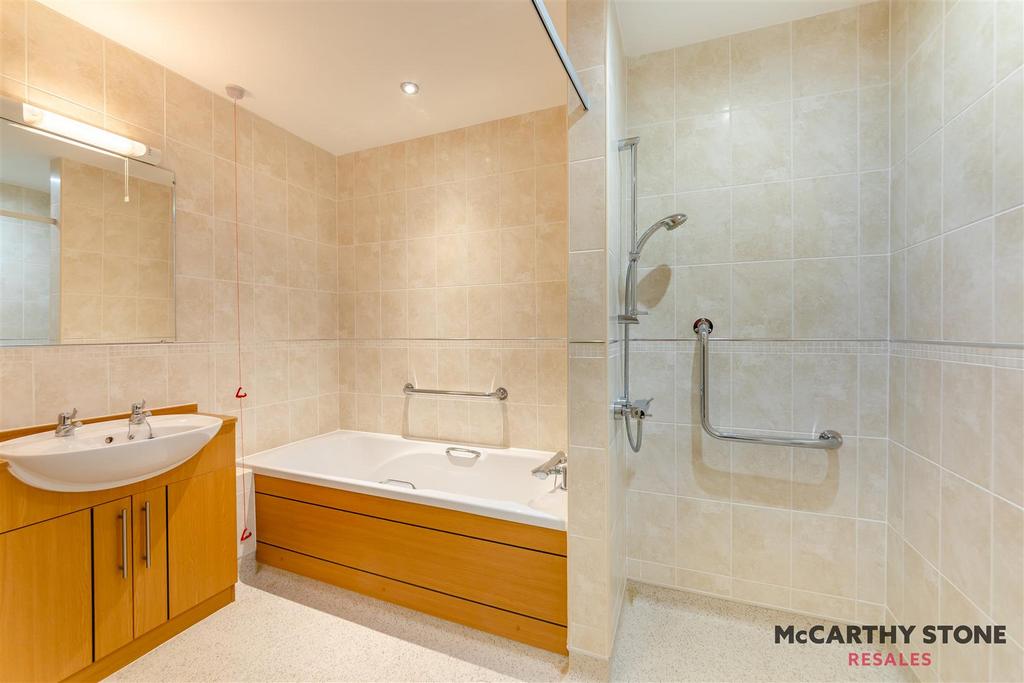 8626650-interior02.jpg