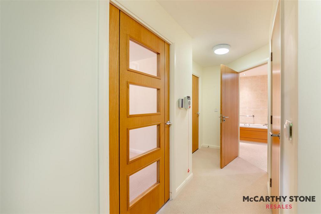 8626650-interior03.jpg
