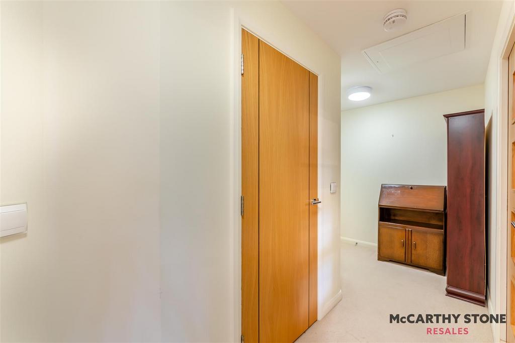 8626650-interior04.jpg