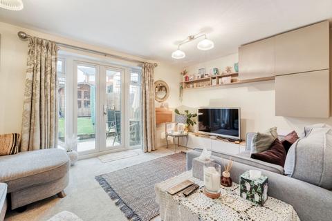 21 Fussell Way, Wollaston, Stourbridge, DY8 4GG