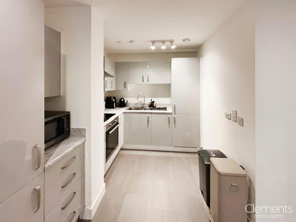 Fcd6b335-Kitchen 203.jpg