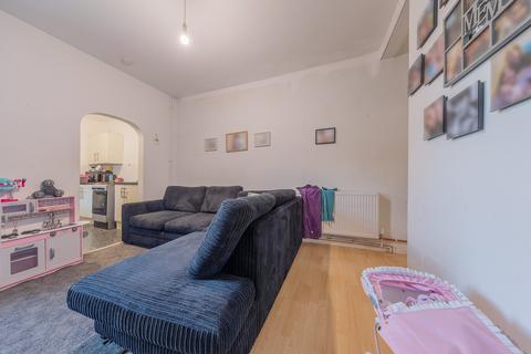 2 bedroom end of terrace house for sale, Staples Street, Nottingham NG3