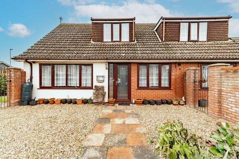 4 bedroom detached bungalow for sale, Bure Close, Great Yarmouth