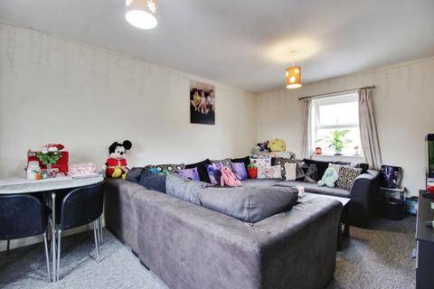 2 bedroom coach house for sale, Eastbury Way, Swindon, SN25