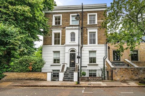 2 bedroom flat for sale, Elmore Street, Islington