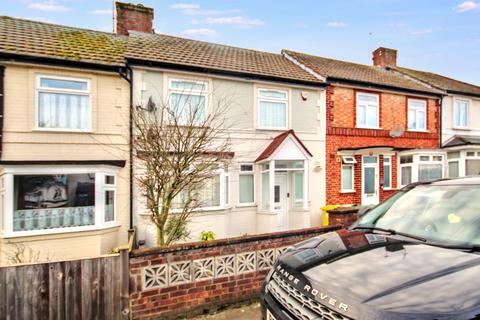 3 bedroom terraced house for sale, Fulwood Avenue, Wembley, Middlesex HA0