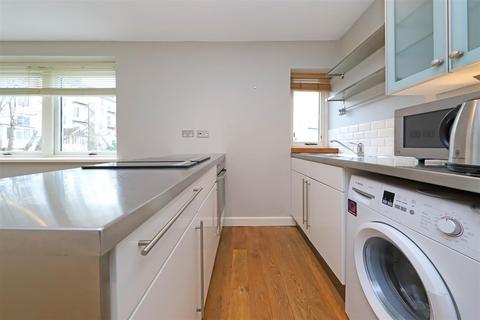 Studio for sale, Brunswick Place, Hove