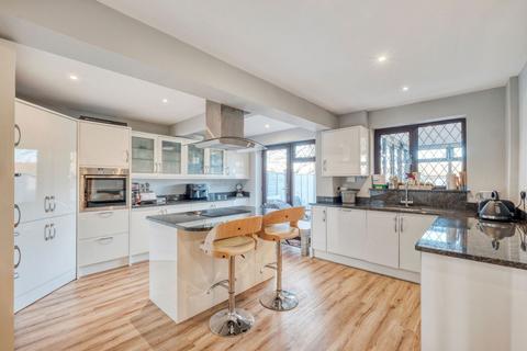 19 Dellow Grove, Alvechurch, Birmingham, B48 7NR