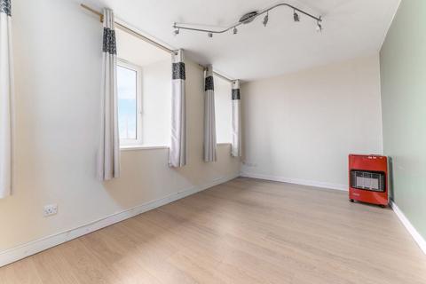 9 Strude Mill, Alva, FK12 5JW