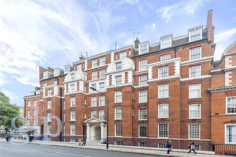 Studio to rent, Jenner House, Hunter Street, WC1N