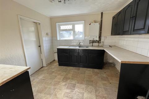 12 Bryn Rhos, Llanelli, SA14 8RB