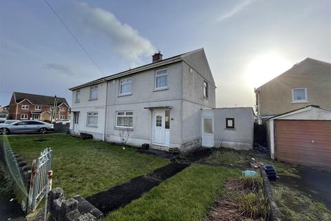 12 Bryn Rhos, Llanelli, SA14 8RB