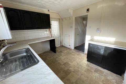 12 Bryn Rhos, Llanelli, SA14 8RB