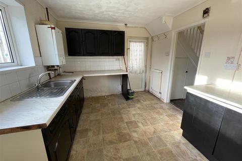12 Bryn Rhos, Llanelli, SA14 8RB