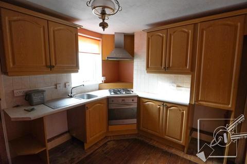2 bedroom house for sale, Wrotham Road, Gravesend