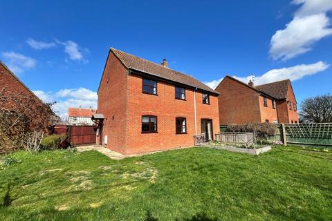 4 Downlands, Longcot, Faringdon, SN7 7TY