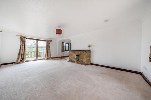 4 Downlands, Longcot, Faringdon, SN7 7TY