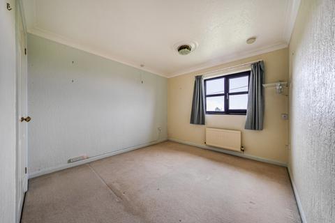 4 Downlands, Longcot, Faringdon, SN7 7TY